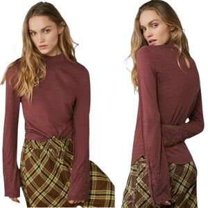 Free People We The Free Hooked On You Cuffed Top Rust Brown Sz L EUC